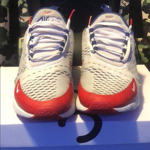 Airmax 270 size 9.5 mens